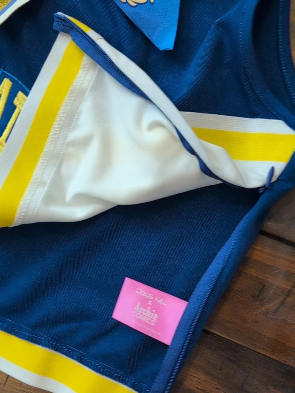 Dolls Kill X Archie Comics Riverdale Cheerleader Set Cosplay NWT - Picture 8 of 13